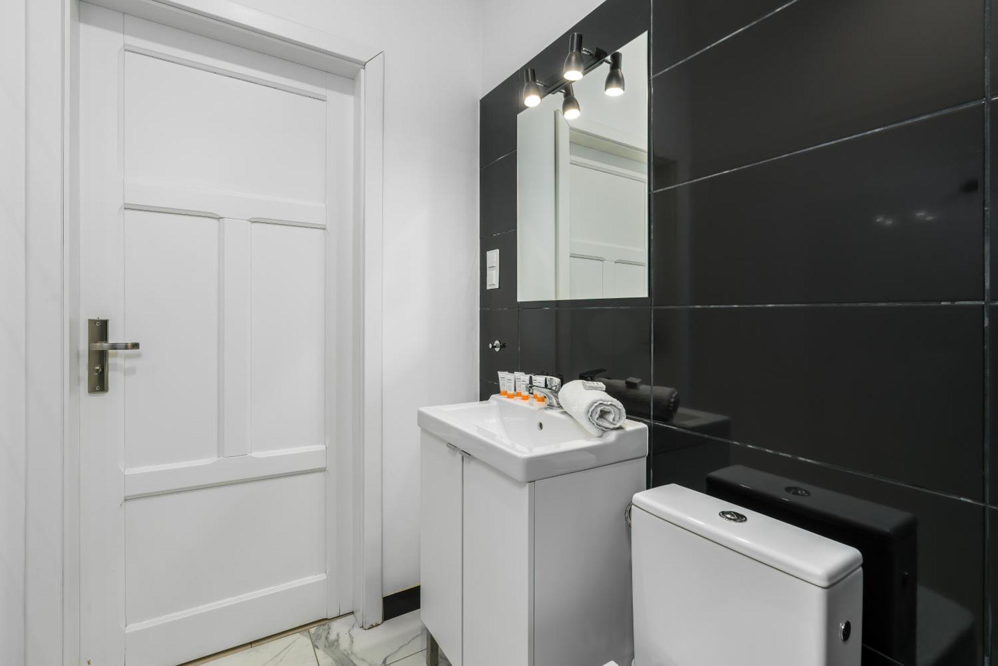 Old Town Studio Swiety Wojciech Street - Poznan By Noclegi Renters Екстер'єр фото